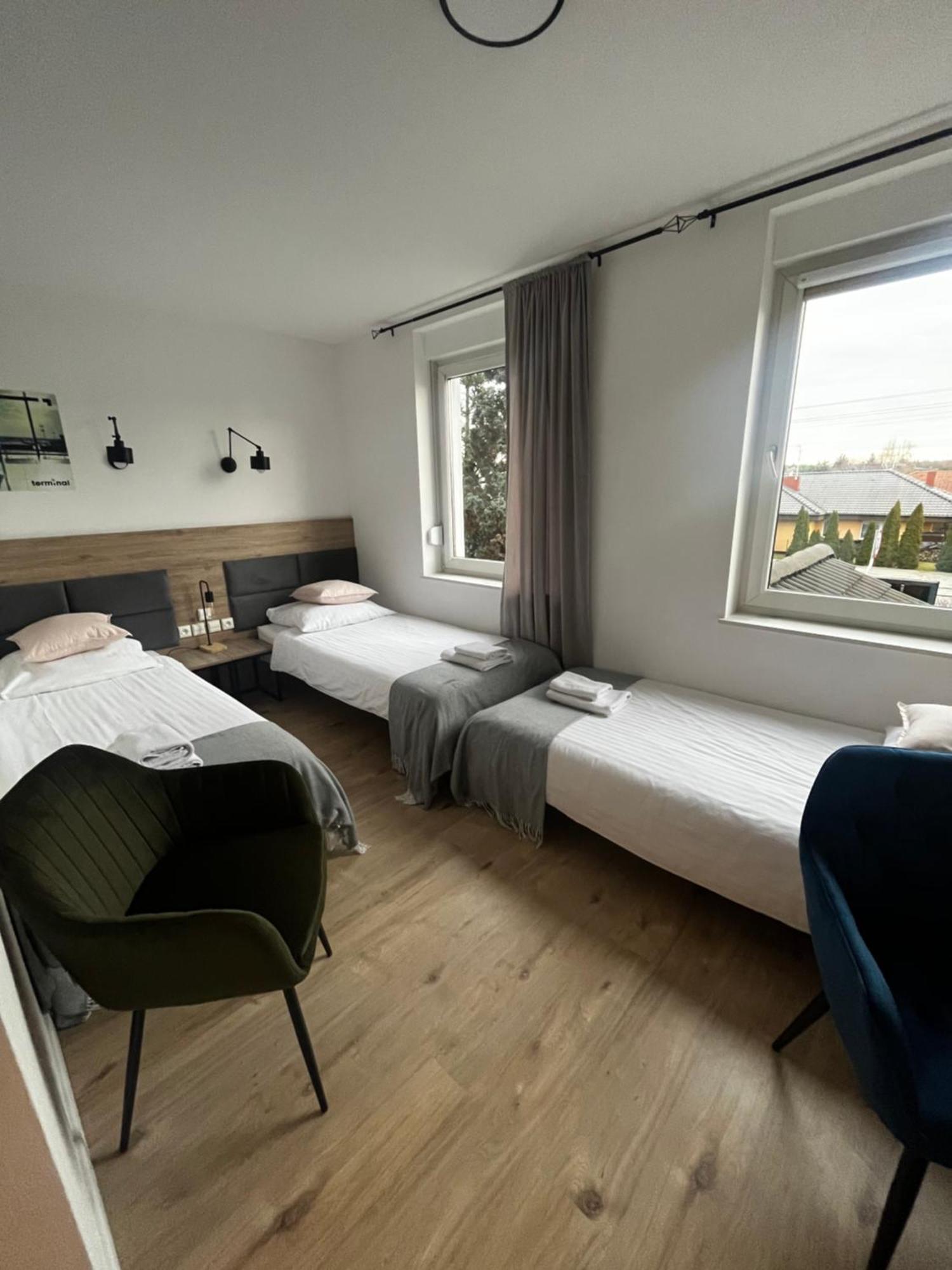 Terminal Airport Aparthotel Poznan Exterior photo